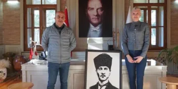 Madenci kadınlardan anlamlı hediye