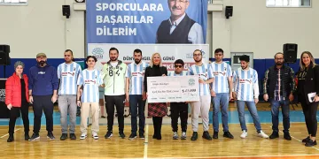 Nilüfer’de özel çocukların gösterisi alkış aldı