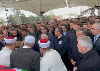 Hasan Bitmez İstanbul’da son yolculuğuna uğurlandı