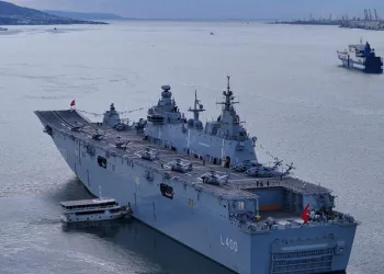 TCG Anadolu tüm heybetiyle görüntülendi