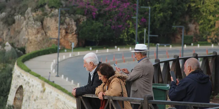 Antalya’da aralık ayında deniz keyfi