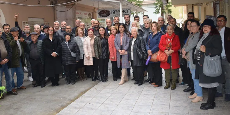 İYİ Parti’de 400 üye istifa etti
