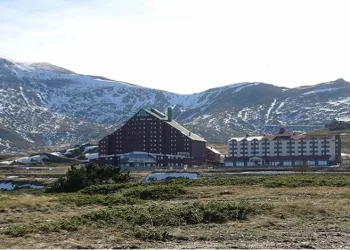 Uludağ’da karlar eridi
