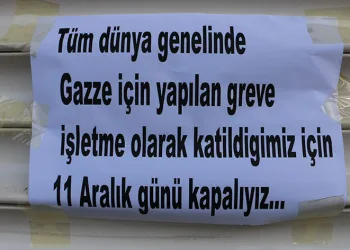 Kepenkler Gazze için kapandı