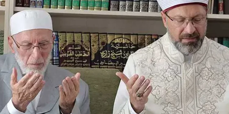 Diyanet İşleri Başkanı hayatını kaybetti