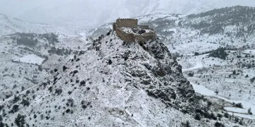 Doğu Karadeniz’in görkemli kalesine doğa yürüyüşü