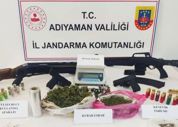 Jandarmadan 2 adrese operasyon