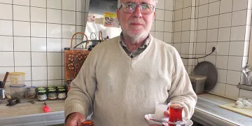 Burhaniye’de kahvehanelerde hasat yoğunluğu