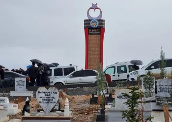 Deprem şehitlerinin ismi anıtta yaşatılacak