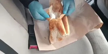 Ekmek arasında uyuşturucu ticareti