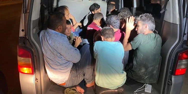 Şanlıurfa’da göçmen kaçakçılarına darbe