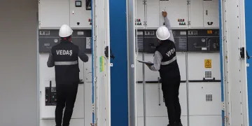 Sahil yolunda 50 milyon TL’lik ışıklandırma