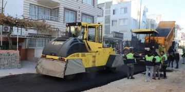 Asfalt çalışmaları aralıksız sürüyor