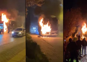 Seyir halindeki servis otobüsü alev alev yandı