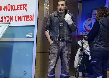 Elini makineye kaptıran işçinin parmakları koptu