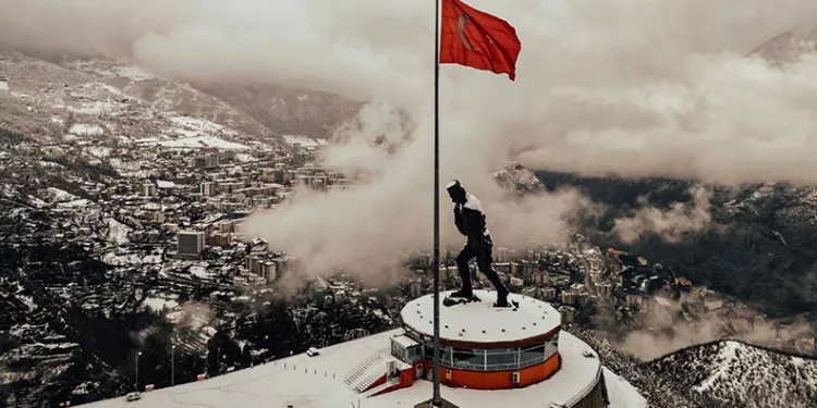 Kar manzaraları hayran bıraktı