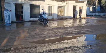 Bodrum’da içme suyu isale hattı patladı