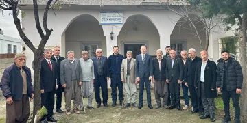 Kaymakam Bakan, kalıcı konutlarda incelemelerde bulundu