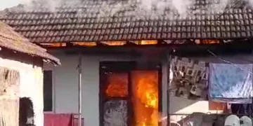 Sobadan çıkan yangın evi küle çevirdi