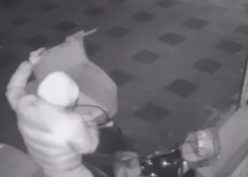 Eski çalıştığı iş yerinden motosikleti çaldı