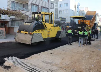 Akdeniz’de yollar yenileniyor