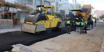 Akdeniz’de yollar yenileniyor