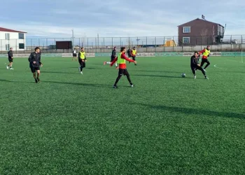 Kars 36 Spor hazırlıklarını sürdürüyor