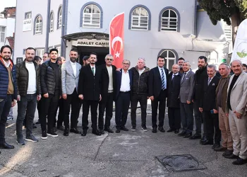 Osmangazi Belediyesi’nden camilere hizmet eli