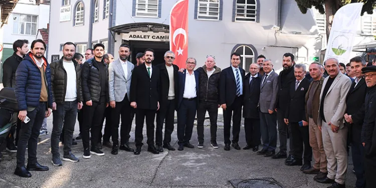 Osmangazi Belediyesi’nden camilere hizmet eli