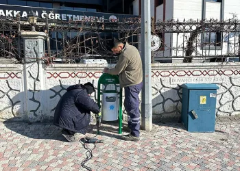 75 noktaya çöp kovası bırakıldı