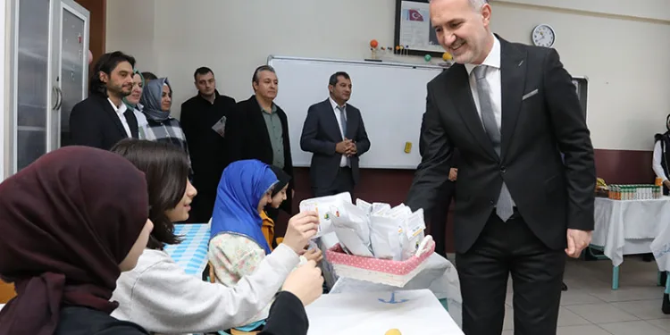Yerli malı haftası özündenkuru ile kutlandı