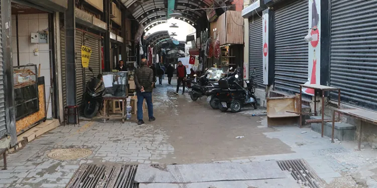 Deprem bölgesindeki gençler, evlilik desteğinden mutlu