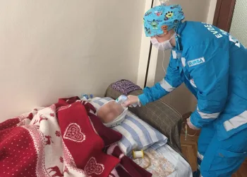 58 bin 897 hastaya evde sağlık hizmeti