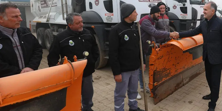İnegöl Belediyesi kışa hazır
