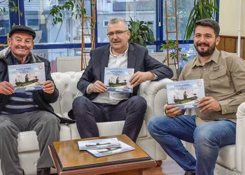 Adem Amca ve Yaren Leylek