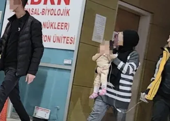 Bebek temizleme sıvısı içti, hastaneye kaldırıldı