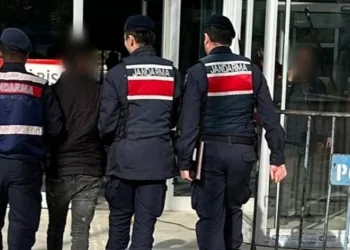 Aranan şahıs yakalandı