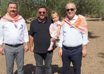 Ayvalık MHP’de nöbet değişimi