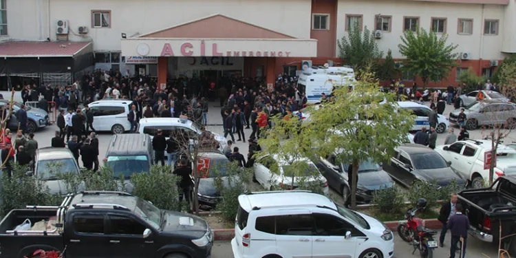 Şırnak’ta çıkan kavgada silahlar konuştu