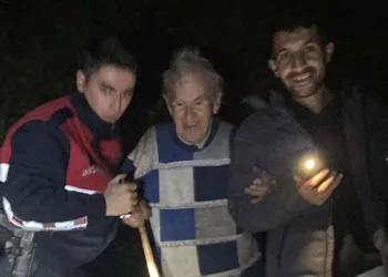 Mantar toplamak için gittiği ormanda kayboldu