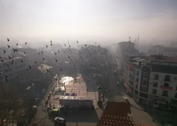 Sis görsel şölen oluşturdu