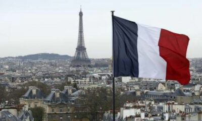 Fransa, Nijer’deki Büyükelçiliğini kapatıyor