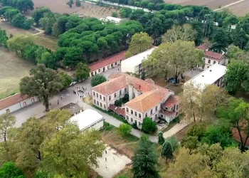 Tarihi okula Osmangazi desteği