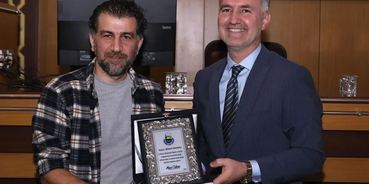 Sosyal girişimcilik eğitimine yoğun ilgi