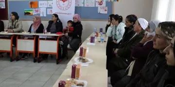 29 çiftçiye sağım hijyeni ve sanitasyon eğitimi