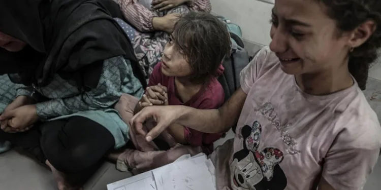 Filistin’de can kaybı 15bin899’a yükseldi
