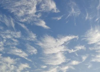 ‘Cirrocumulus’ bulutları görsel şölen oluşturdu