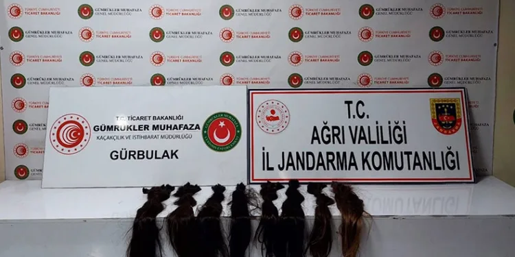 Gümrük kaçağı insan saçı ele geçirildi