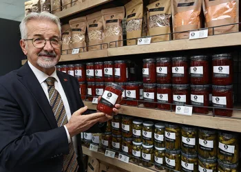 Nilüfer Bostan’ın 6. şubesi açıldı