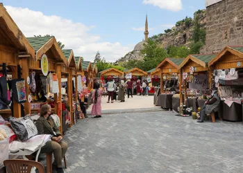 Maharetli Eller’in el işi ürünleri